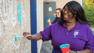 FWISD Art Teachers Help With Tuskegee Airmen Mural