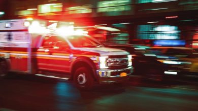 Motorcyclist dies a week after colliding with a car in Arlington neighborhood